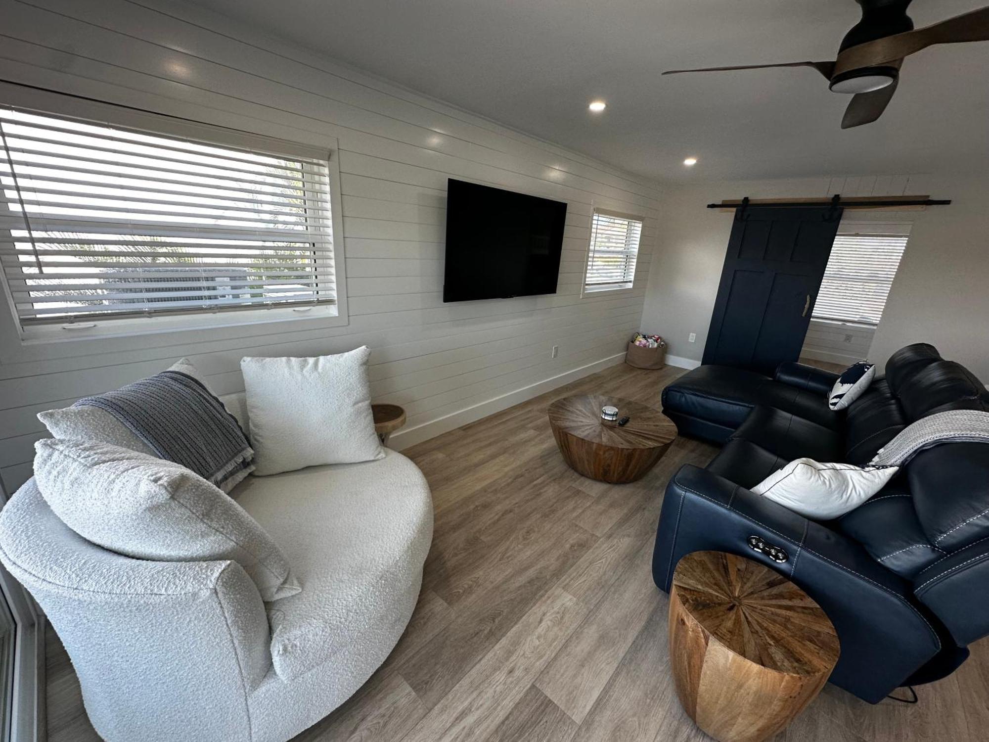 Chadwick Cove Marina Englewood Exterior foto